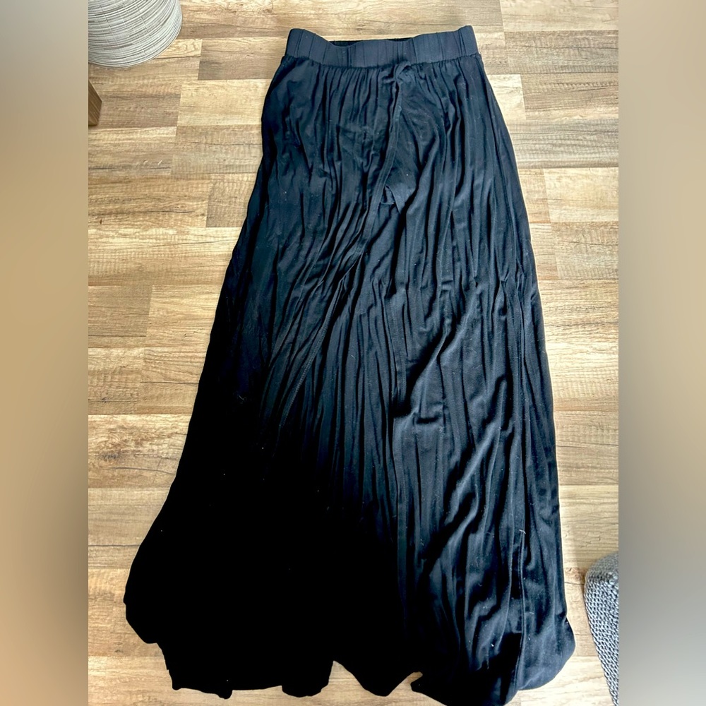 Black Bebe maxi skirt with slit